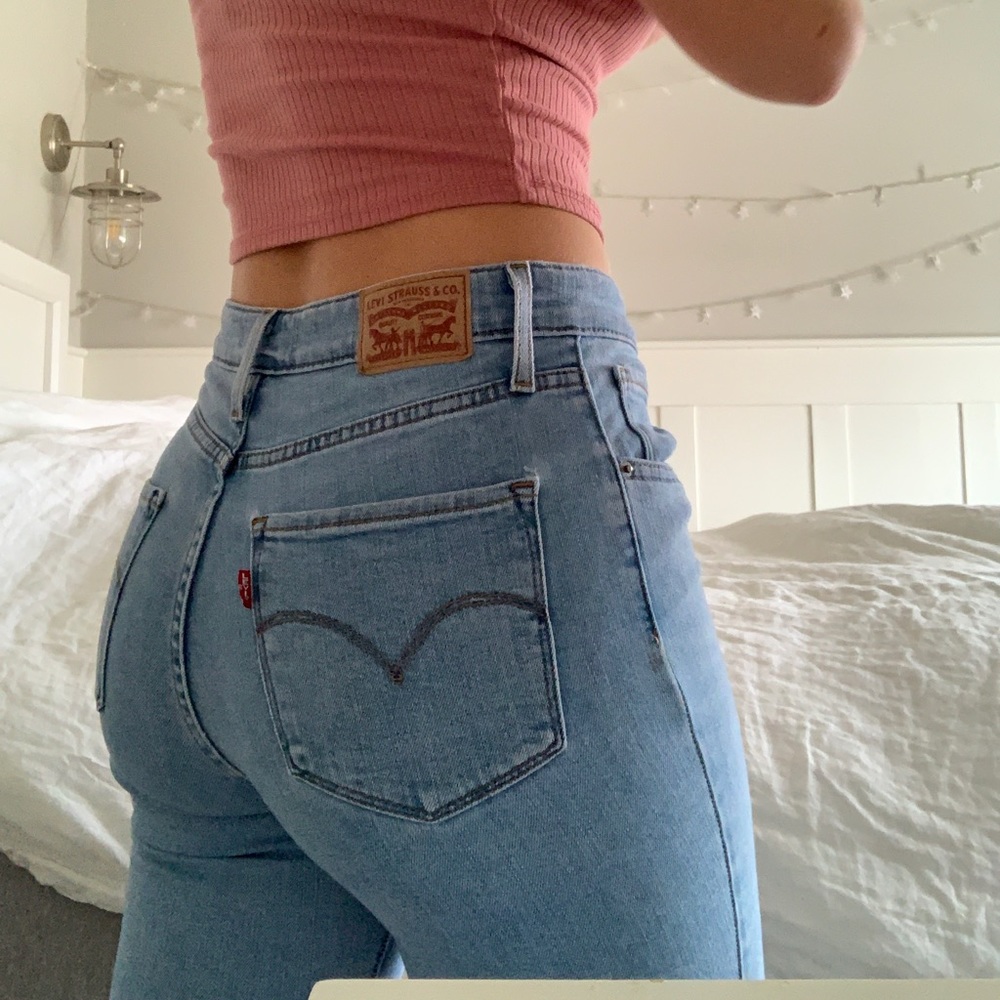 Levi’s High Rise skinny ankle jeans